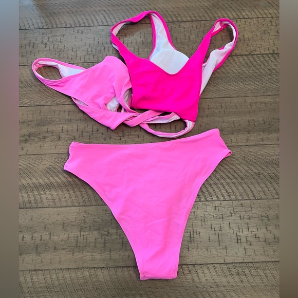 Shein bikini - Picture 2 of 5